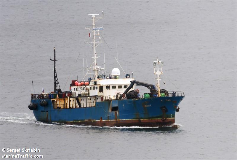 komandor (Fishing Vessel) - IMO 9005285, MMSI 273332830, Call Sign UBZF3 under the flag of Russia