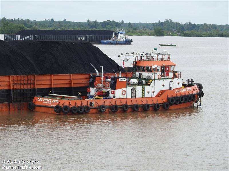 leo power 2215 (Tug) - IMO , MMSI 525200092, Call Sign YDA3979 under the flag of Indonesia