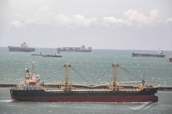 new hope (General Cargo Ship) - IMO 9240536, MMSI 529949000, Call Sign T3XL2 under the flag of Kiribati