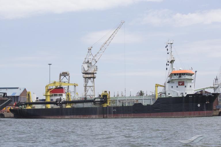 isandlwana (Hopper Dredger) - IMO 9532903, MMSI 601140800, Call Sign ZRCG under the flag of South Africa