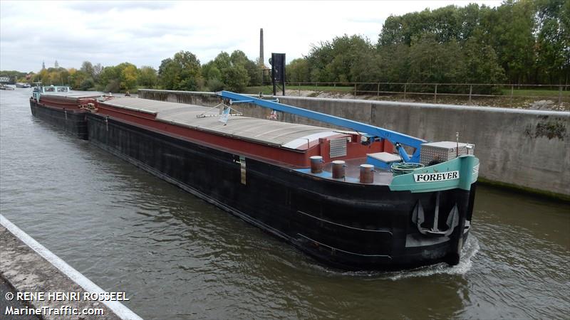 together-forever (WIG) - IMO , MMSI 205241290, Call Sign OT2412 under the flag of Belgium