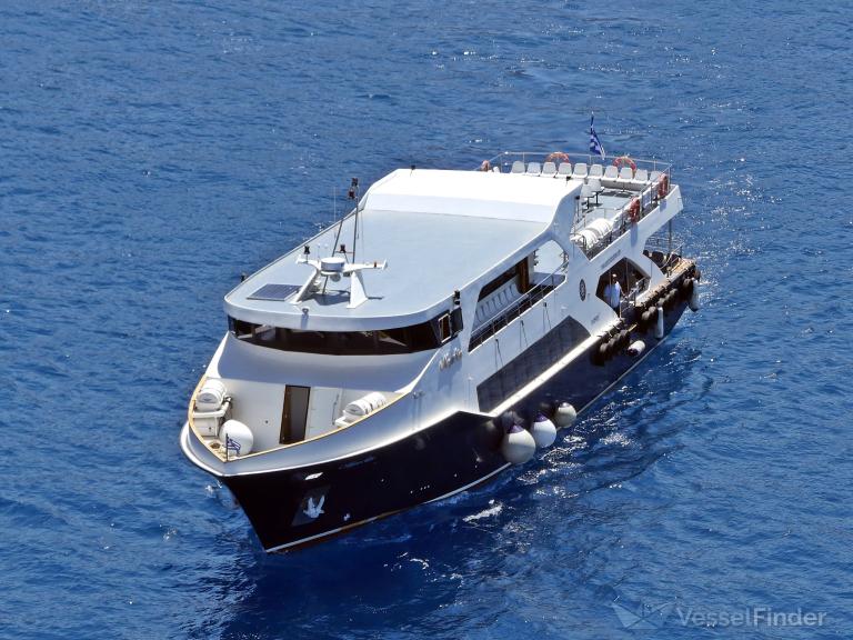 mega star (Passenger Ship) - IMO , MMSI 240188900, Call Sign SVA9442 under the flag of Greece