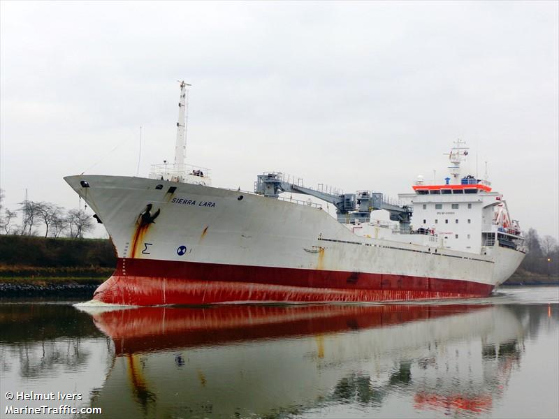 sierra lara (Refrigerated Cargo Ship) - IMO 9120205, MMSI 311000682, Call Sign C6DI3 under the flag of Bahamas