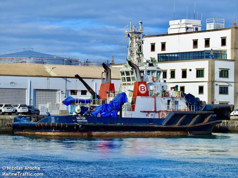 vb fos (Tug) - IMO 9483657, MMSI 375865000, Call Sign J8B6027 under the flag of St Vincent & Grenadines