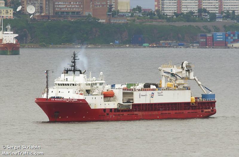 csnusantara explorer (Cable Layer) - IMO 9126584, MMSI 525003571, Call Sign YBHR2 under the flag of Indonesia