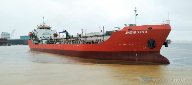jhoni xlvii (Tanker) - IMO , MMSI 525800641, Call Sign YDB3220 under the flag of Indonesia