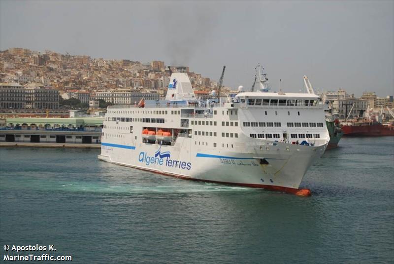 tassili ii (Passenger/Ro-Ro Cargo Ship) - IMO 9265419, MMSI 605046150, Call Sign 7TDN under the flag of Algeria
