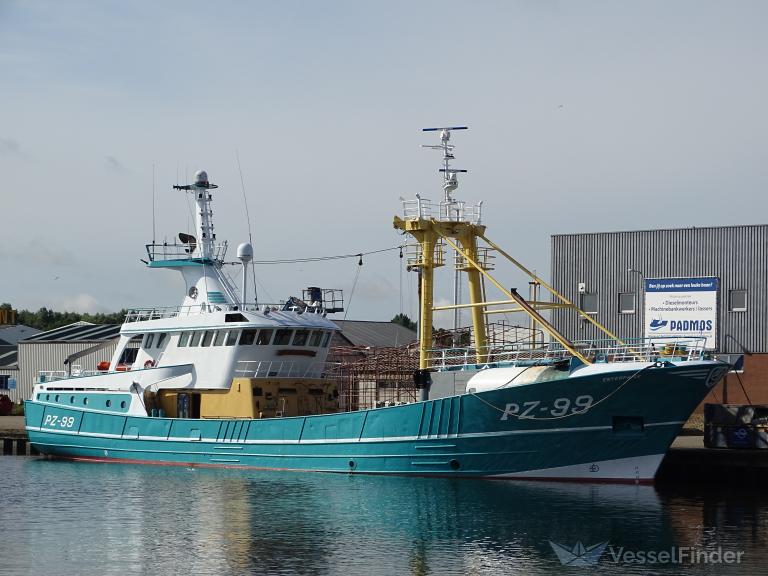 enterprise (Fishing Vessel) - IMO 9257943, MMSI 232032414, Call Sign MINC5 under the flag of United Kingdom (UK)
