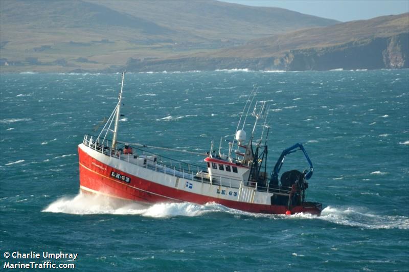sharon vale n34 (Fishing Vessel) - IMO 8604216, MMSI 233098000, Call Sign GHQL under the flag of United Kingdom (UK)