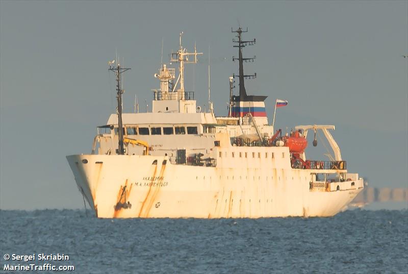 akad.m.a. lavrentyev (Research Vessel) - IMO 8211162, MMSI 273430900, Call Sign UBWR under the flag of Russia