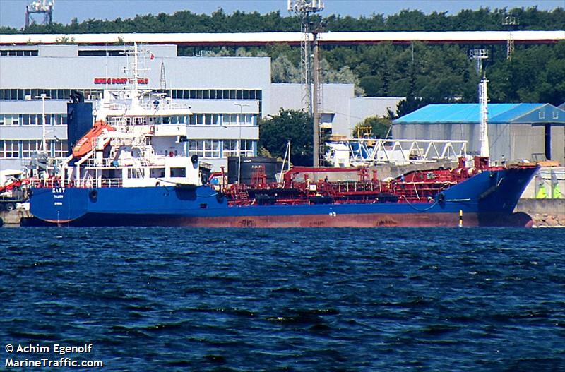 east (Oil Products Tanker) - IMO 9031624, MMSI 276854000, Call Sign ESLO under the flag of Estonia