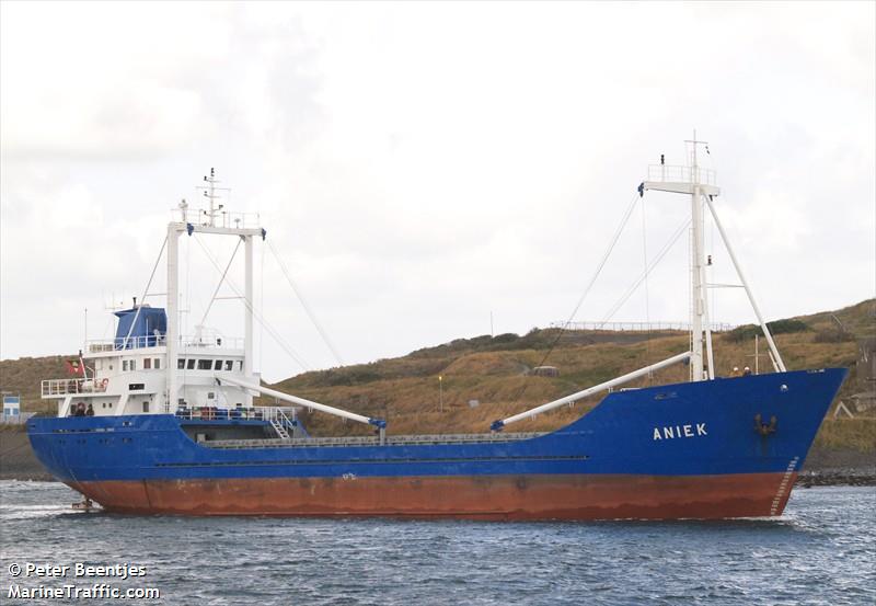 aniek (General Cargo Ship) - IMO 7727073, MMSI 304807000, Call Sign V2ZR3 under the flag of Antigua & Barbuda