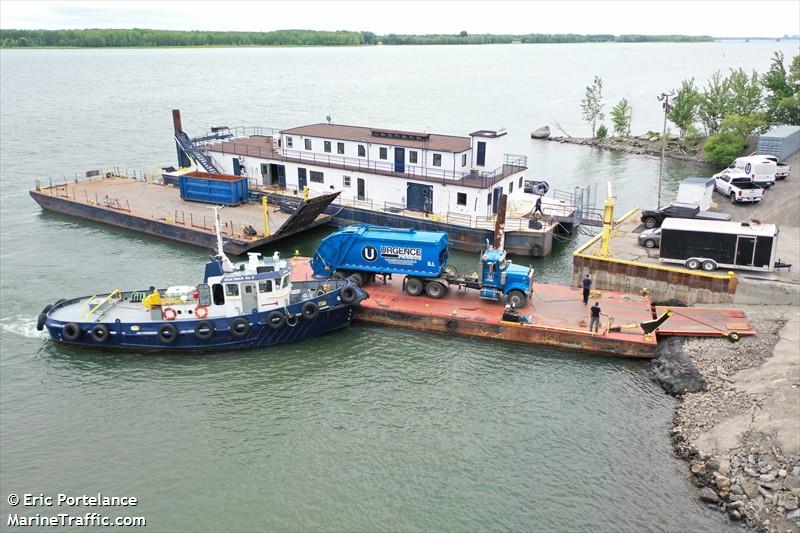 boatman 6 (Tug) - IMO , MMSI 316002628, Call Sign GLAD7 under the flag of Canada