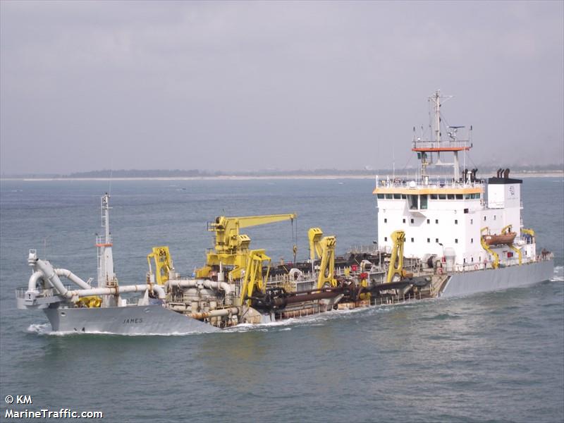 james (Hopper Dredger) - IMO 7802964, MMSI 341815000, Call Sign V4UV3 under the flag of St Kitts & Nevis