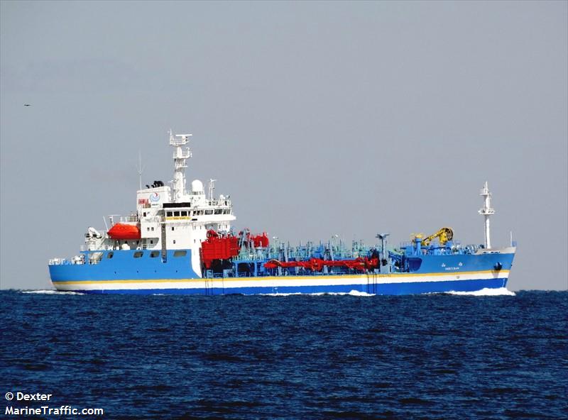 hakusan (Hopper Dredger) - IMO 9242182, MMSI 432328000, Call Sign JKSP under the flag of Japan