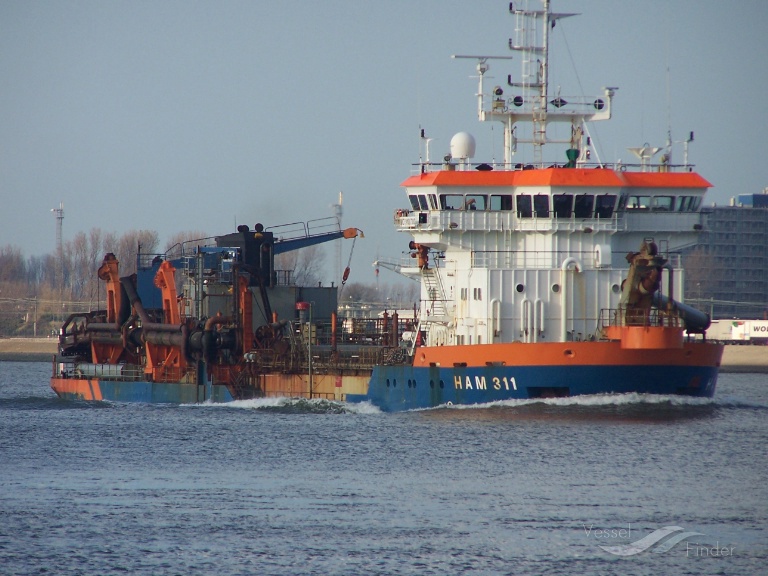 ham 311 (Hopper Dredger) - IMO 9100700, MMSI 525500257, Call Sign YCUT2 under the flag of Indonesia