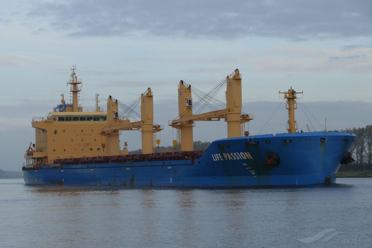 life passion (Bulk Carrier) - IMO 9737888, MMSI 538007551, Call Sign V7UO6 under the flag of Marshall Islands