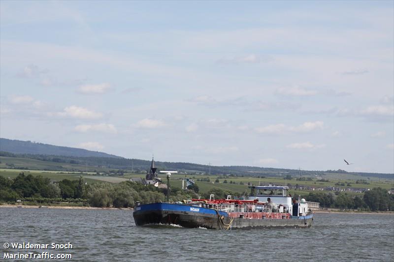 noah (Cargo ship) - IMO , MMSI 211520430, Call Sign DA7941 under the flag of Germany