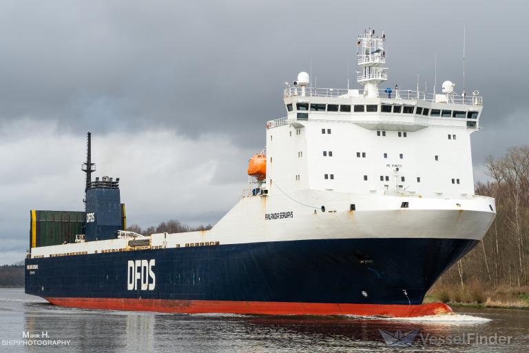 finlandia seaways (Ro-Ro Cargo Ship) - IMO 9198721, MMSI 219027995, Call Sign OZCL2 under the flag of Denmark