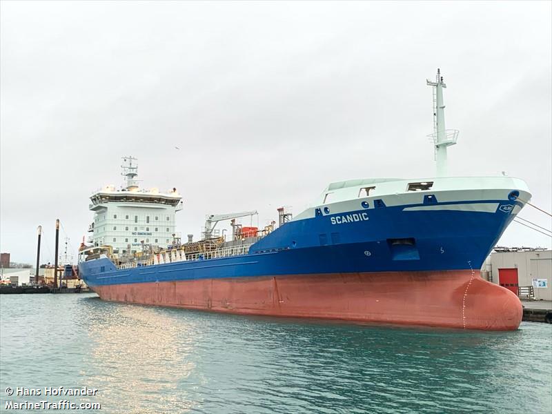 scandic (Chemical/Oil Products Tanker) - IMO 9386249, MMSI 219028009, Call Sign OZAG2 under the flag of Denmark
