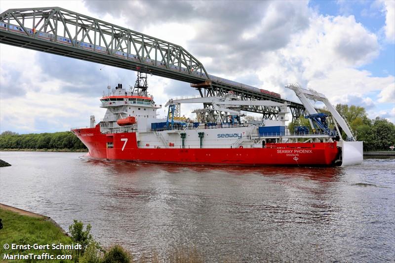 seaway phoenix (Cable Layer) - IMO 9250529, MMSI 235084529, Call Sign 2EEZ6 under the flag of United Kingdom (UK)