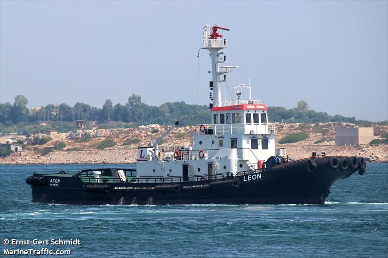 leon (Tug) - IMO 8312007, MMSI 241506000, Call Sign SVA7046 under the flag of Greece