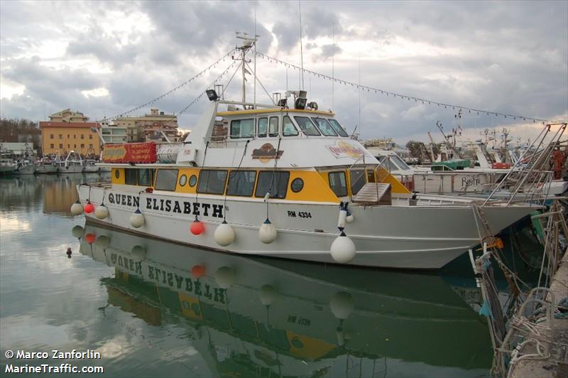 queen elisabeth iii (Passenger ship) - IMO , MMSI 247152800, Call Sign IPDZ under the flag of Italy