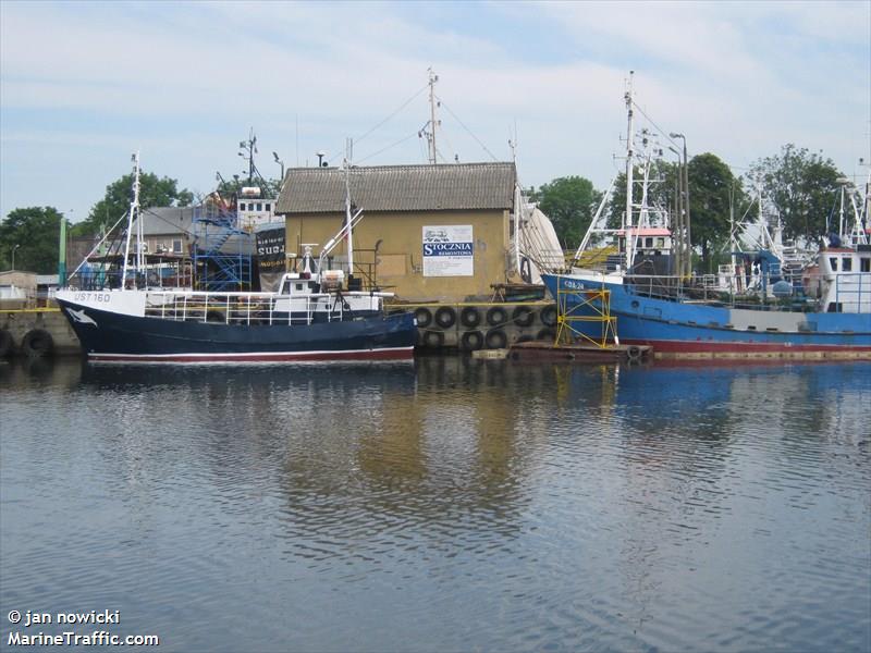 ust-160 (Fishing vessel) - IMO , MMSI 261020570, Call Sign SPG3572 under the flag of Poland