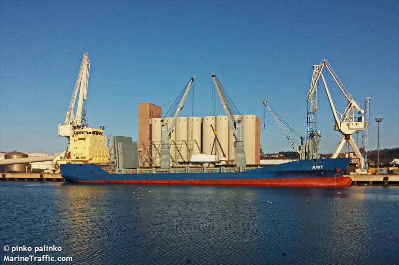 juist (General Cargo Ship) - IMO 9506112, MMSI 305895000, Call Sign V2GC9 under the flag of Antigua & Barbuda