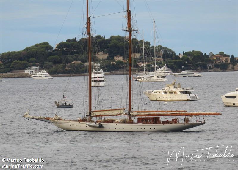 germania nova (Yacht) - IMO 9613800, MMSI 518100640, Call Sign E5U3554 under the flag of Cook Islands