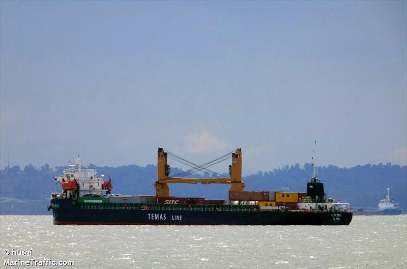 kisik mas (Container Ship) - IMO , MMSI 525007401, Call Sign YBGQ2 under the flag of Indonesia