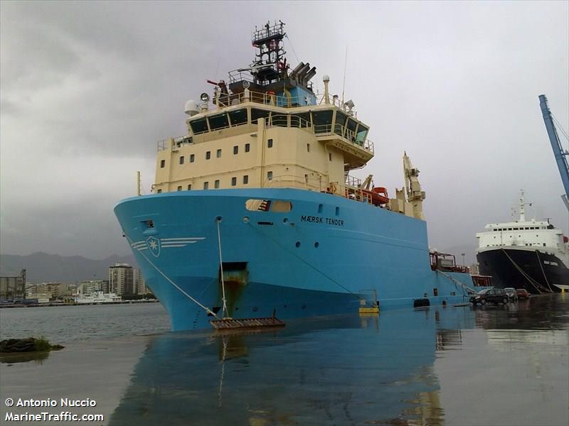 maersk tender (Offshore Tug/Supply Ship) - IMO 9388651, MMSI 220590000, Call Sign OYGS2 under the flag of Denmark