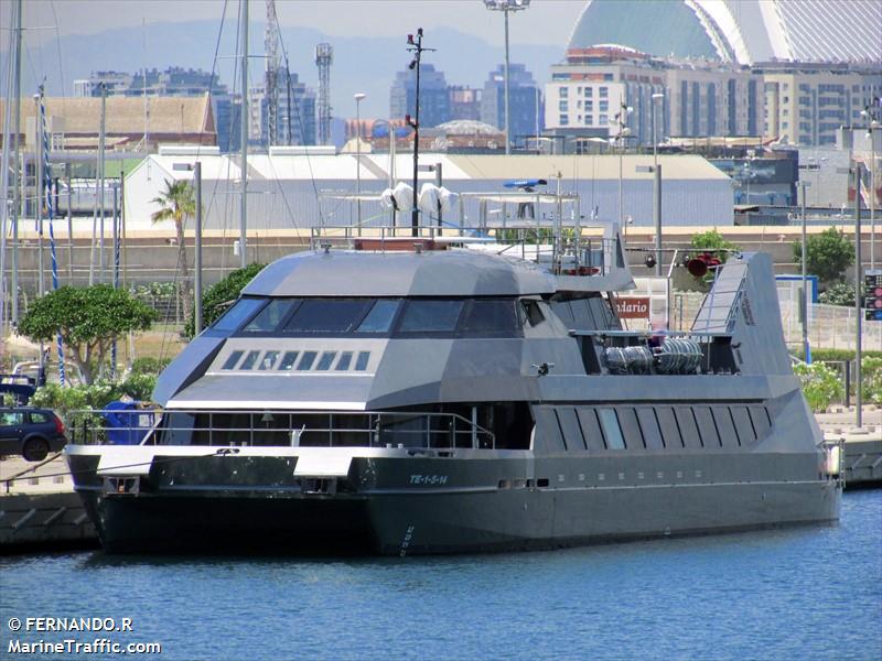 sira (Passenger Ship) - IMO 8971425, MMSI 225983013, Call Sign EALU under the flag of Spain