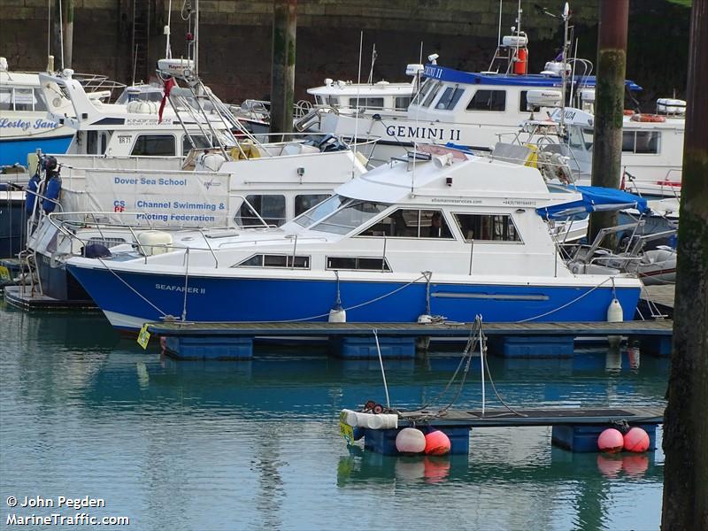 seafarer ii (Diving ops) - IMO , MMSI 235038015, Call Sign MNPB4 under the flag of United Kingdom (UK)