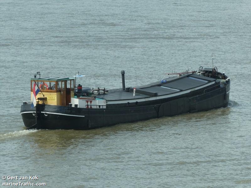 drie gebroeders (Cargo ship) - IMO , MMSI 244710756, Call Sign PE7648 under the flag of Netherlands