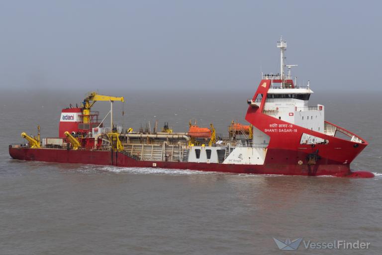 shanti sagar 18 (Hopper Dredger) - IMO 9802463, MMSI 419001255, Call Sign AWUH under the flag of India