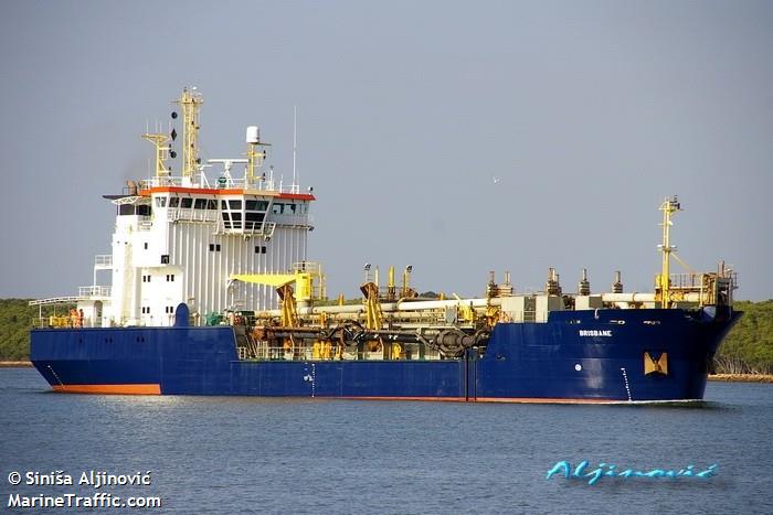 brisbane (Hopper Dredger) - IMO 9204623, MMSI 503380000, Call Sign VMQ7049 under the flag of Australia