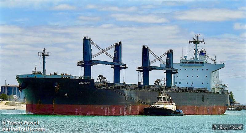 sth montreal (Bulk Carrier) - IMO 9800635, MMSI 538009163, Call Sign V7A4398 under the flag of Marshall Islands