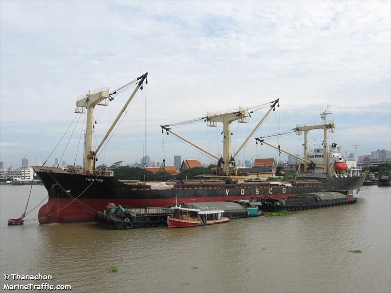 viet thuan 568 (Cargo ship (HAZ-A)) - IMO , MMSI 574202000, Call Sign VT568 under the flag of Vietnam