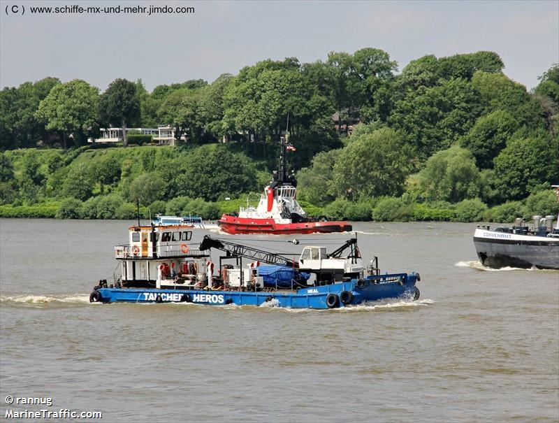 neal (Port tender) - IMO , MMSI 211412860, Call Sign DG3752 under the flag of Germany