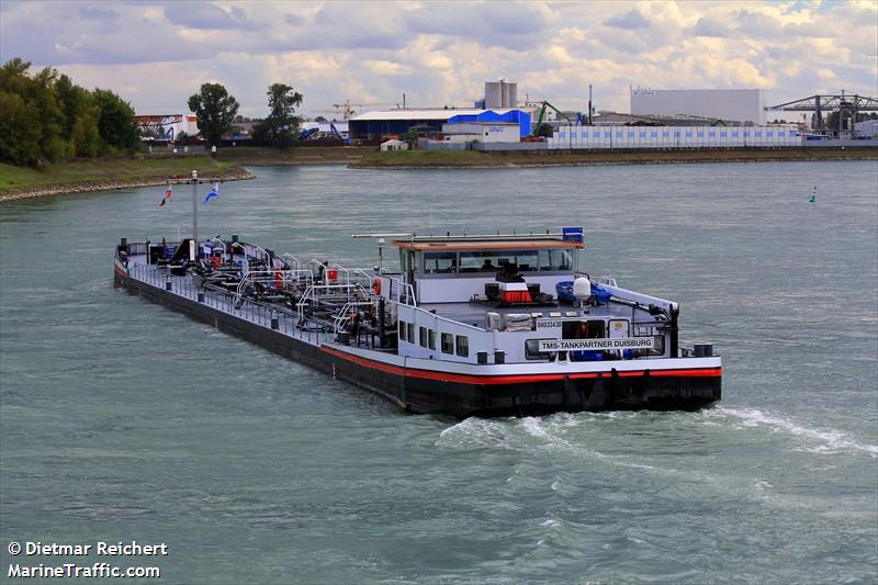 nestor sevrin (Tanker) - IMO , MMSI 211517070, Call Sign DD3578 under the flag of Germany