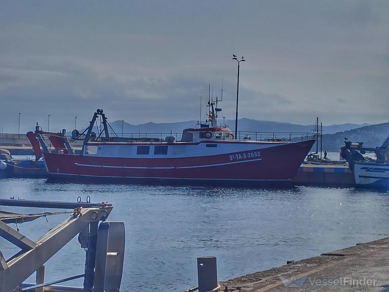 mandorri (Fishing Vessel) - IMO , MMSI 224104240, Call Sign EA5884 under the flag of Spain