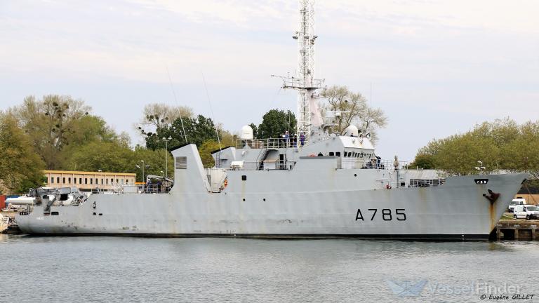 french warship (Other type) - IMO , MMSI 227801200, Call Sign FYDC under the flag of France