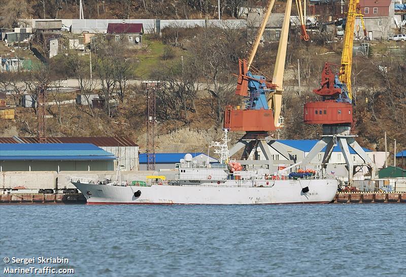 gloria (Fishing Vessel) - IMO 8648274, MMSI 273358840, Call Sign UBCI7 under the flag of Russia