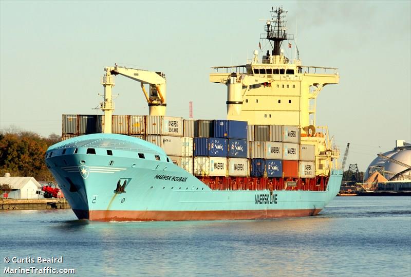 maersk roubaix (Container Ship) - IMO 9332688, MMSI 477143100, Call Sign VREN3 under the flag of Hong Kong