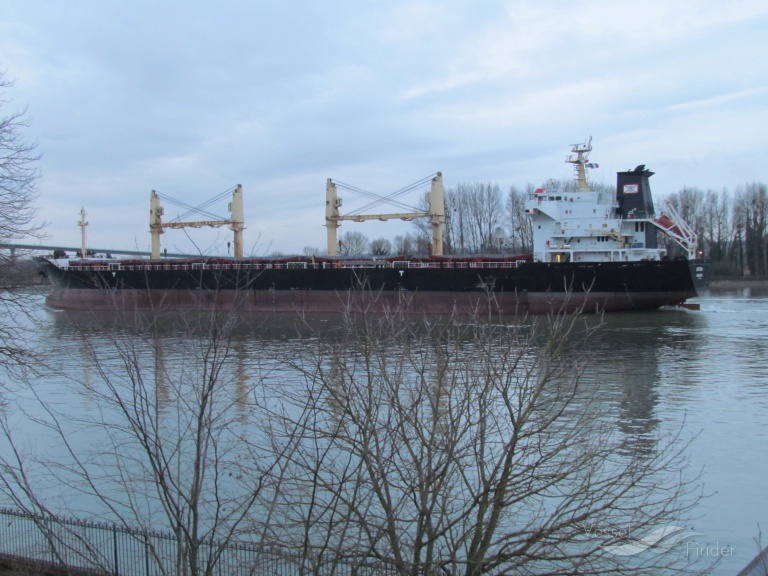 mv.manalagi yasa (Bulk Carrier) - IMO 9238313, MMSI 525100169, Call Sign YBON2 under the flag of Indonesia