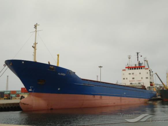 nezha (General Cargo Ship) - IMO 7392593, MMSI 620720000, Call Sign D6A2720 under the flag of Comoros