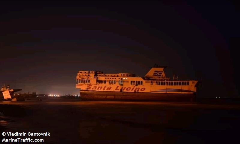 lucino 1 (Ro-Ro Cargo Ship) - IMO 9117363, MMSI 620784000, Call Sign D6A2795 under the flag of Comoros