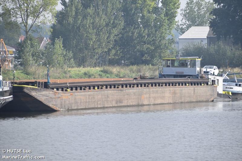 infinity 1 (Cargo ship) - IMO , MMSI 205200890, Call Sign OT2008 under the flag of Belgium