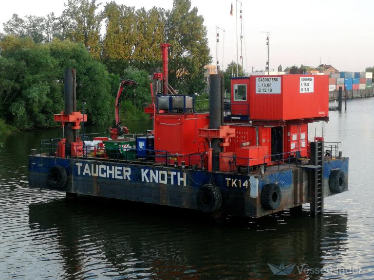 tk14 (Dredging or UW ops) - IMO , MMSI 211234080, Call Sign DA0676 under the flag of Germany